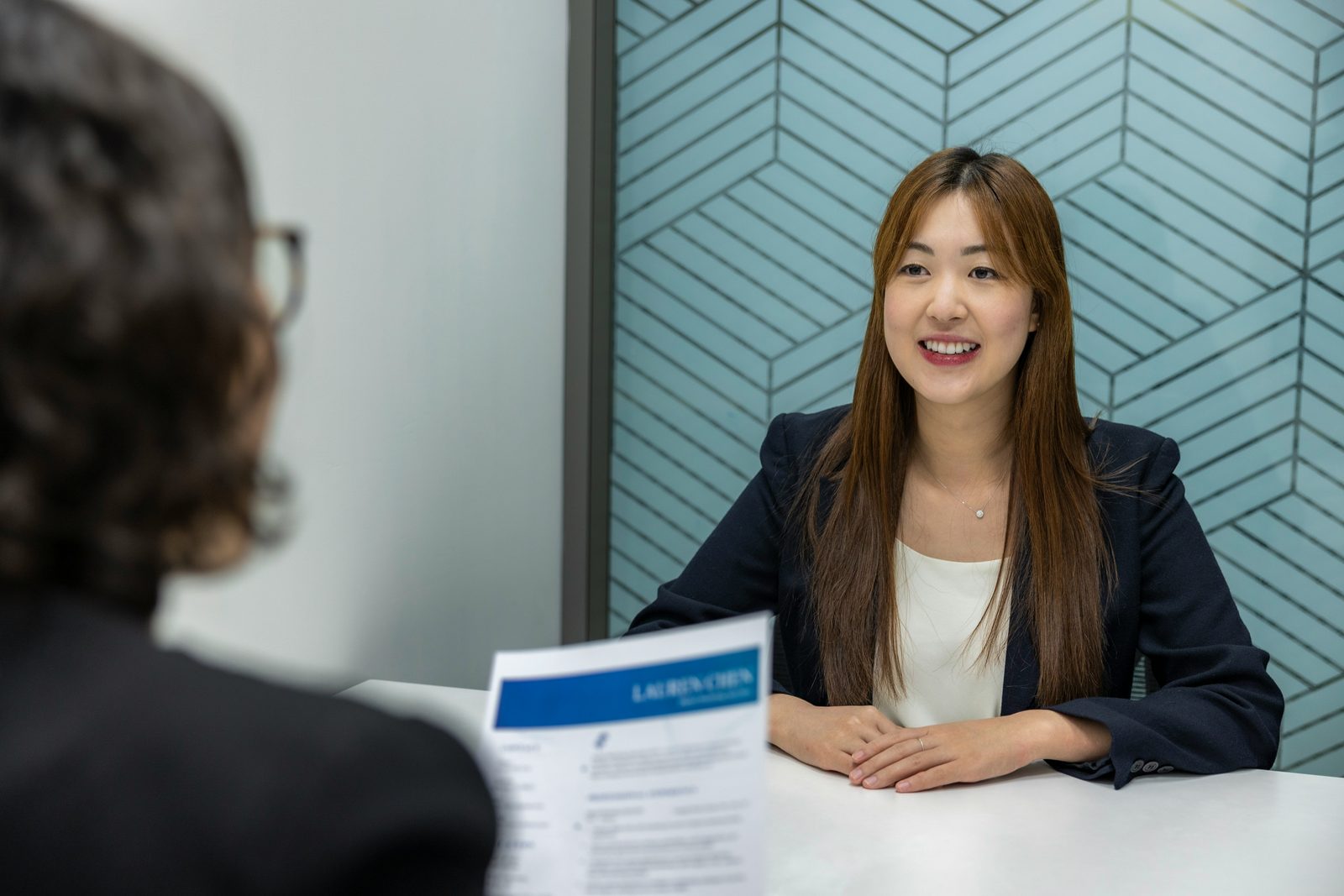 How to Build a Professional Resume in 2026